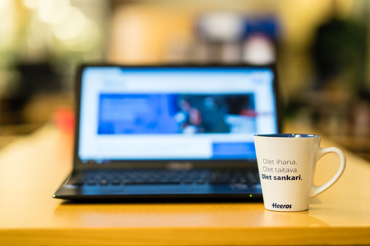 tilitoimiston-heeros-sankari